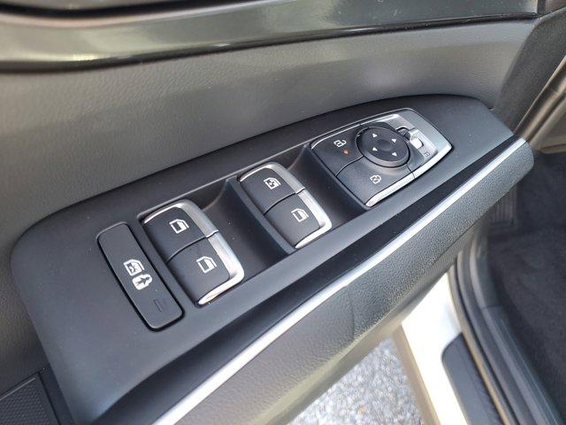 new 2026 Kia Sorento car, priced at $38,070