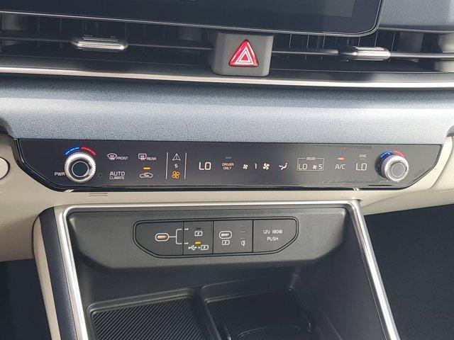 new 2026 Kia Carnival Hybrid car, priced at $45,385