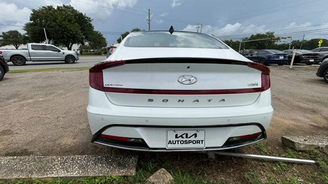 used 2021 Hyundai Sonata Hybrid car, priced at $23,997