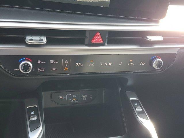 new 2025 Kia Sorento car, priced at $39,710