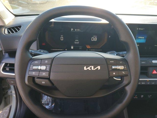 new 2025 Kia K4 car, priced at $24,725