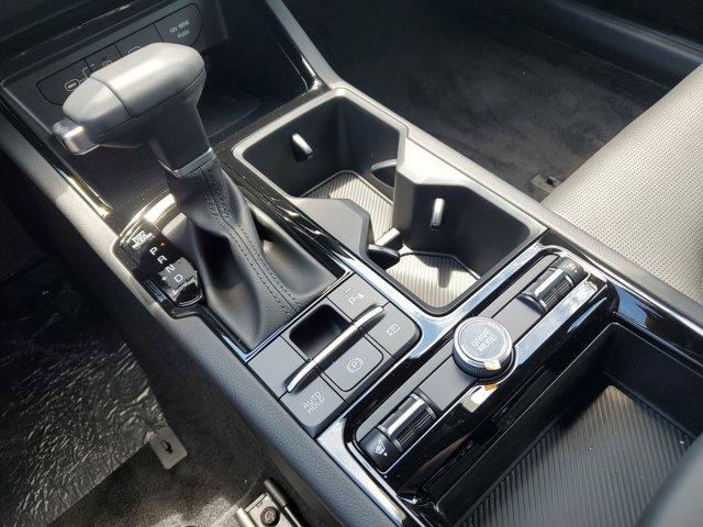new 2025 Kia K5 car, priced at $31,900