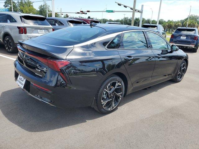 new 2025 Kia K5 car, priced at $31,900