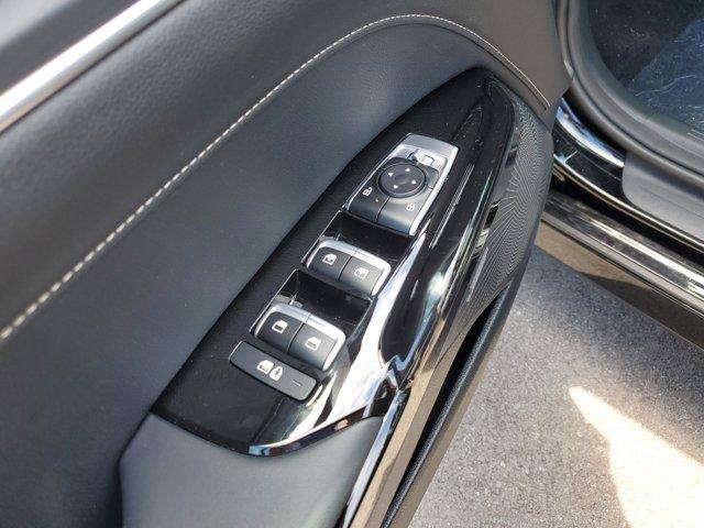 new 2025 Kia K5 car, priced at $31,900
