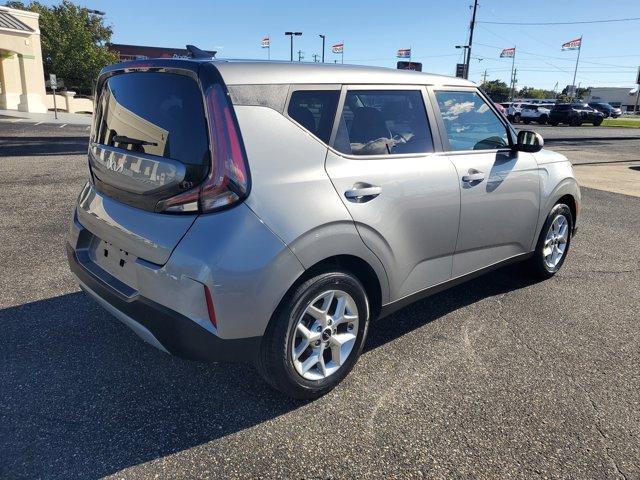 used 2023 Kia Soul car, priced at $19,886