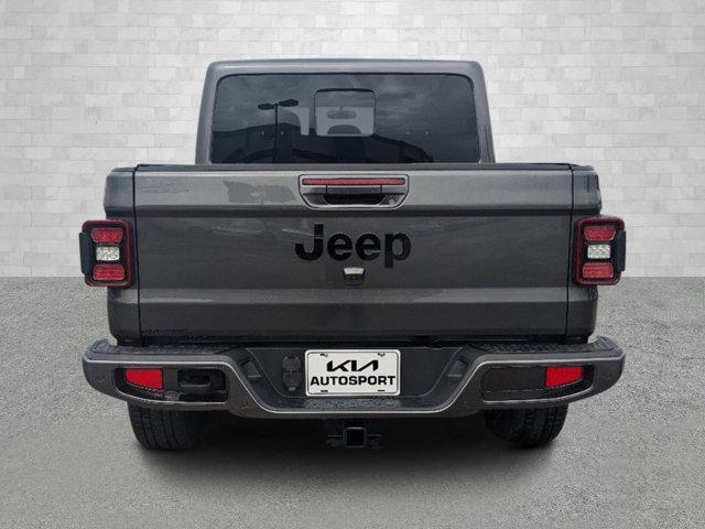 used 2021 Jeep Gladiator car, priced at $37,908