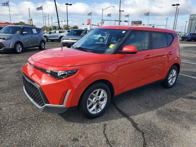 used 2024 Kia Soul car, priced at $18,954