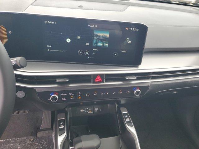 new 2025 Kia Sorento car, priced at $39,405