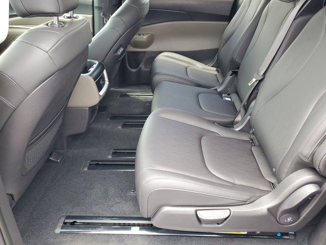 new 2026 Kia Carnival car, priced at $40,425