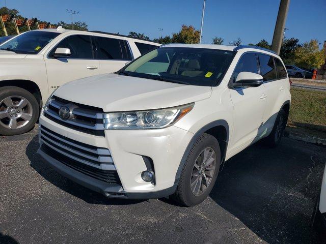 used 2017 Toyota Highlander car, priced at $22,864