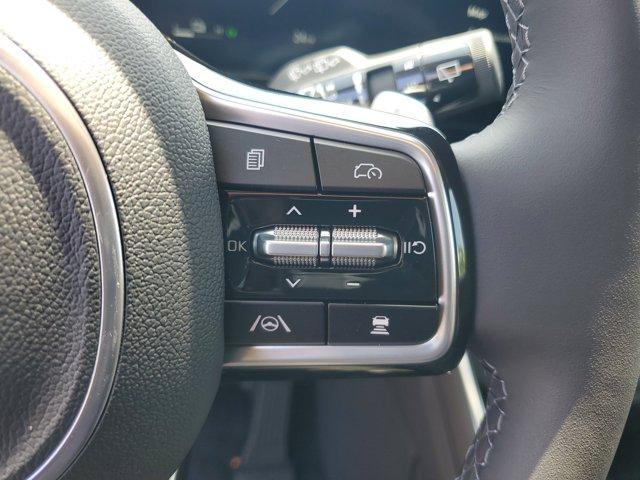 new 2026 Kia Carnival Hybrid car, priced at $55,285