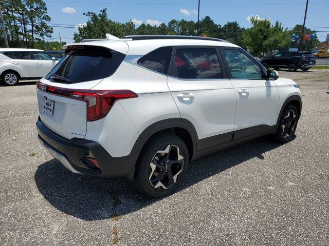 new 2025 Kia Seltos car, priced at $29,345