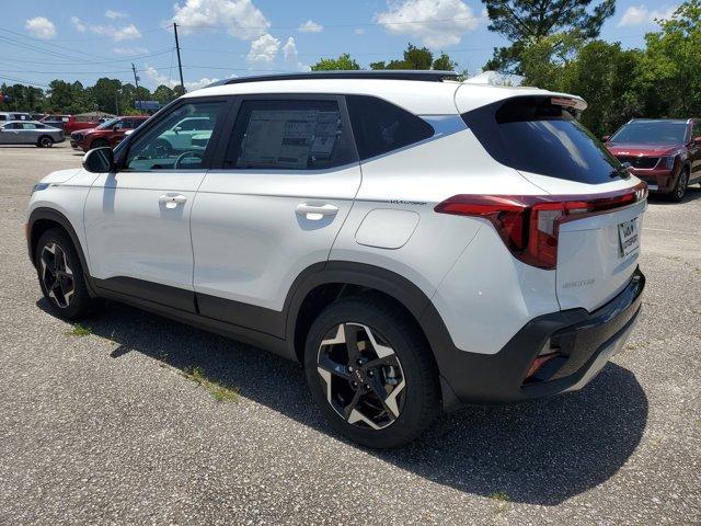 new 2025 Kia Seltos car, priced at $29,345
