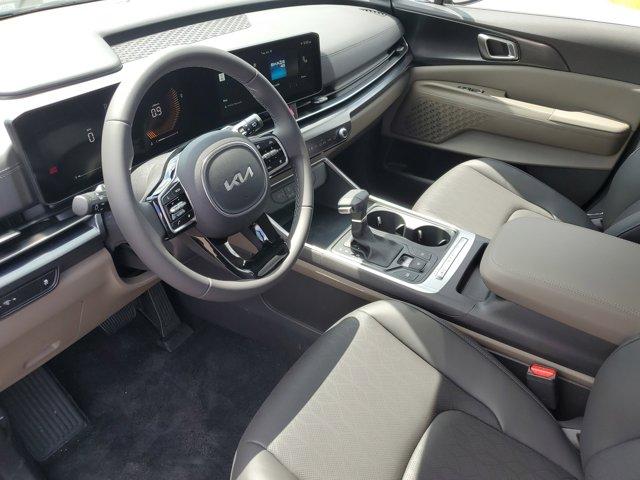 new 2025 Kia Carnival car, priced at $40,875