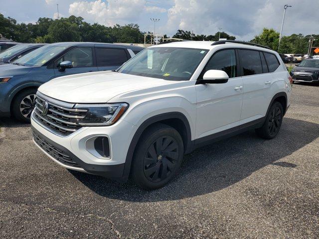used 2024 Volkswagen Atlas car, priced at $32,421