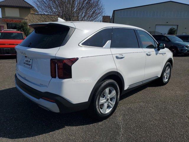 new 2025 Kia Sorento car, priced at $34,475