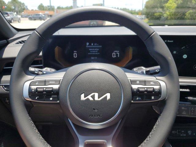 new 2025 Kia K5 car, priced at $31,900