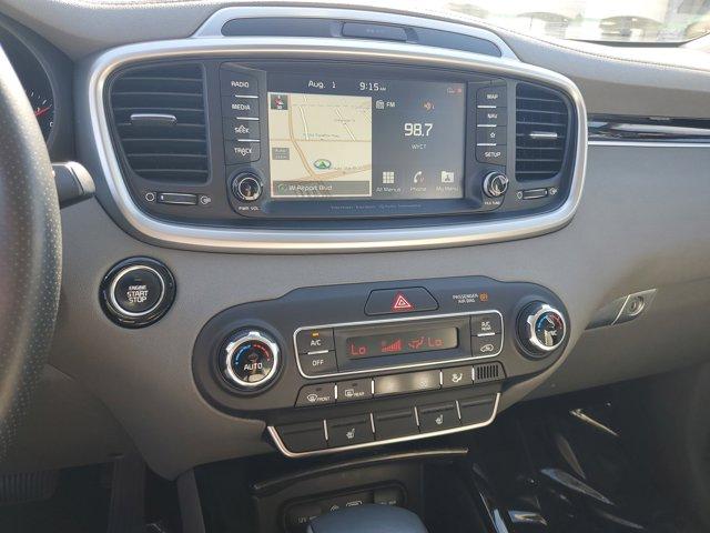 used 2020 Kia Sorento car, priced at $21,884