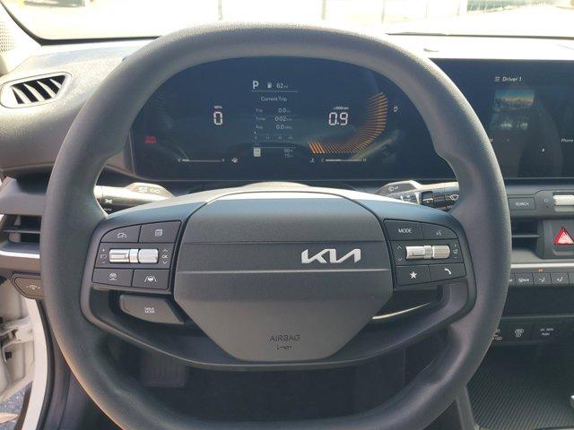new 2025 Kia K4 car, priced at $25,120