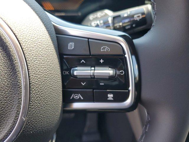 new 2025 Kia Carnival car, priced at $40,500