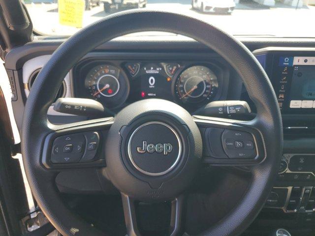 used 2025 Jeep Gladiator car, priced at $43,987