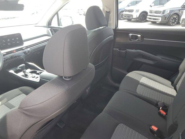 new 2025 Kia Sorento car, priced at $33,980