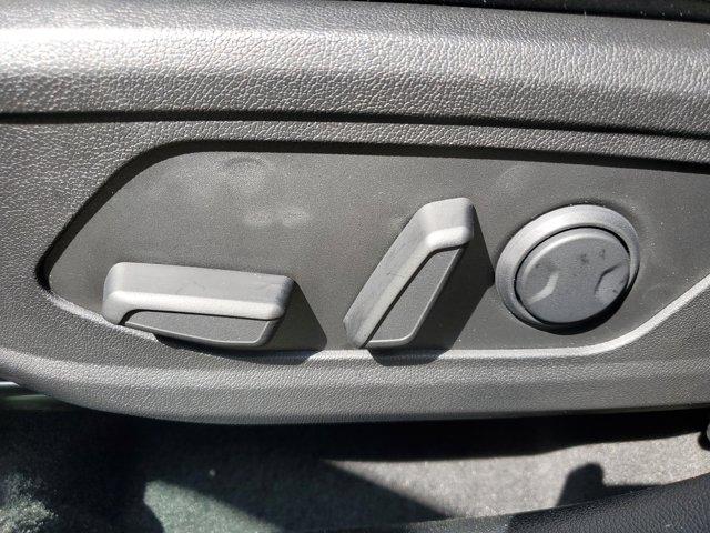 new 2025 Kia Sorento car, priced at $42,595