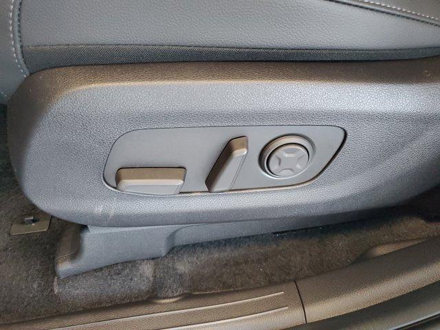 new 2026 Kia Carnival car, priced at $53,285
