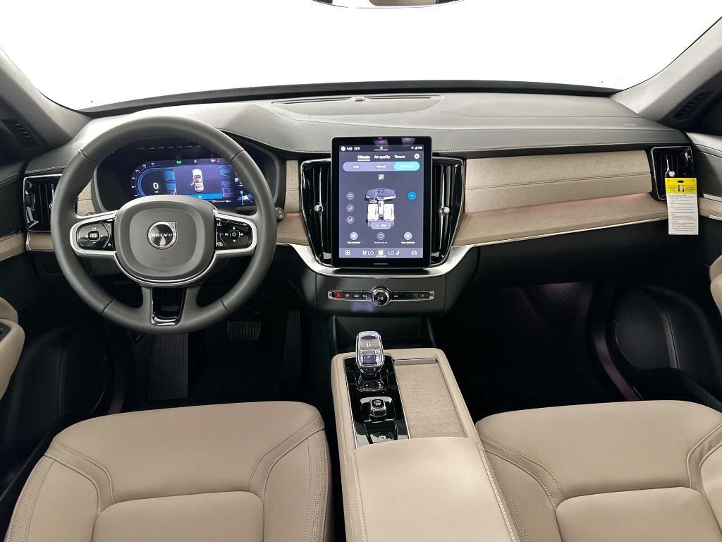 new 2025 Volvo XC90 car, priced at $58,311