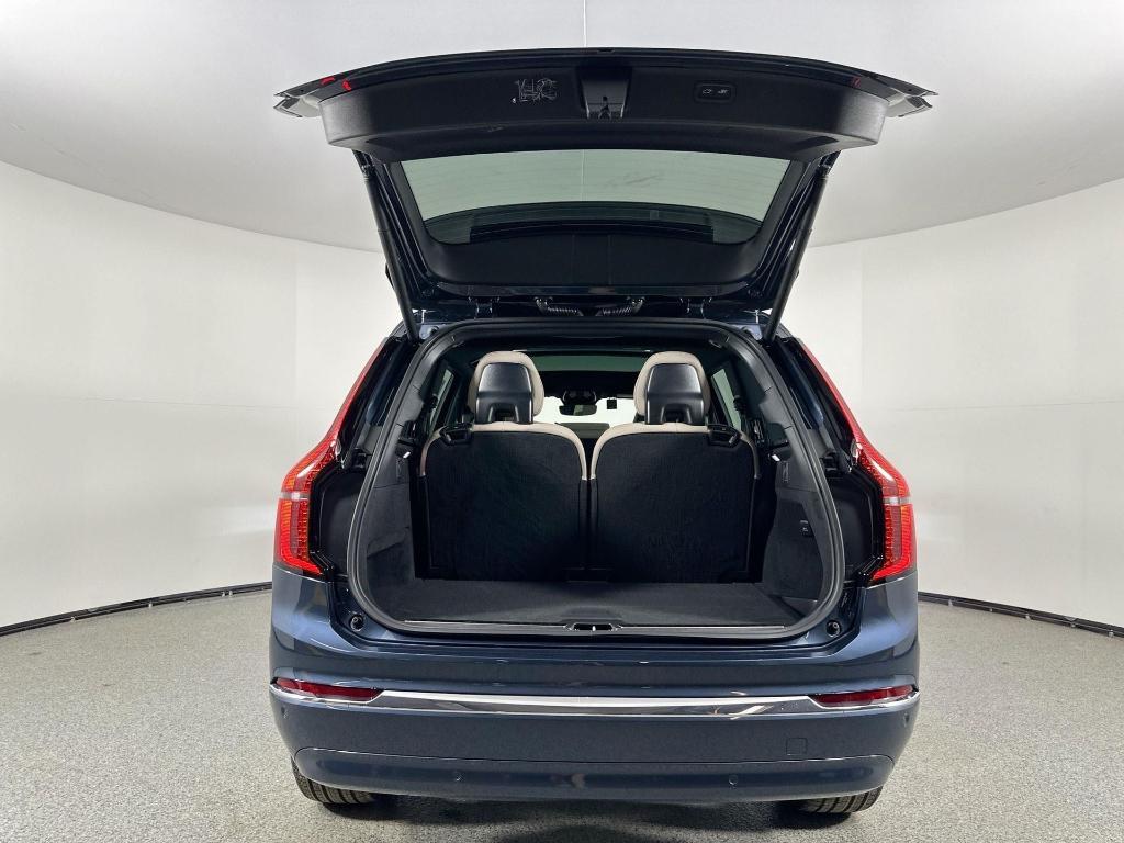 new 2025 Volvo XC90 car, priced at $58,311