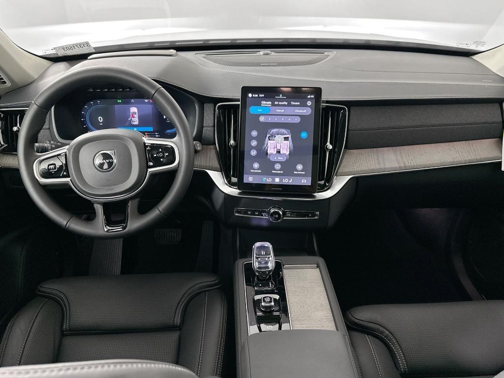 new 2025 Volvo XC90 Plug-In Hybrid car, priced at $76,945