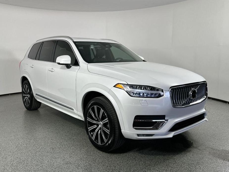 new 2025 Volvo XC90 car, priced at $58,315