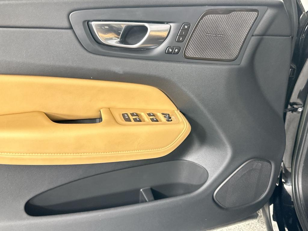 used 2023 Volvo XC60 car, priced at $31,875