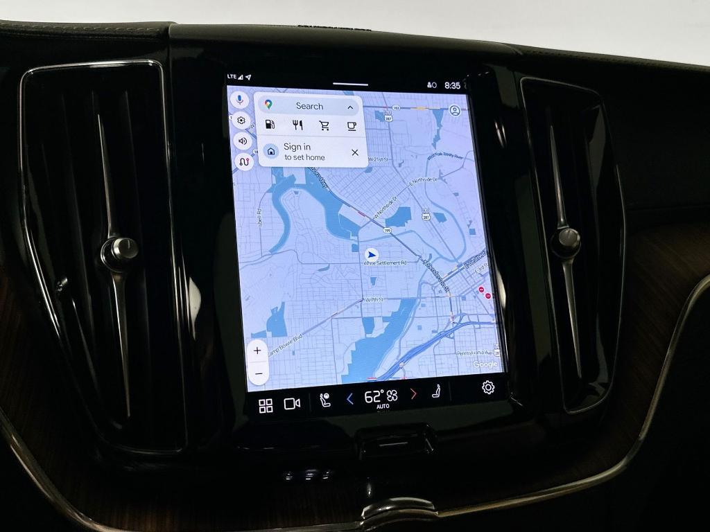used 2023 Volvo XC60 car, priced at $31,875