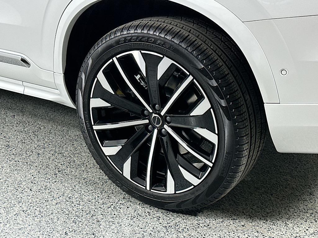 new 2026 Volvo XC90 car, priced at $71,825