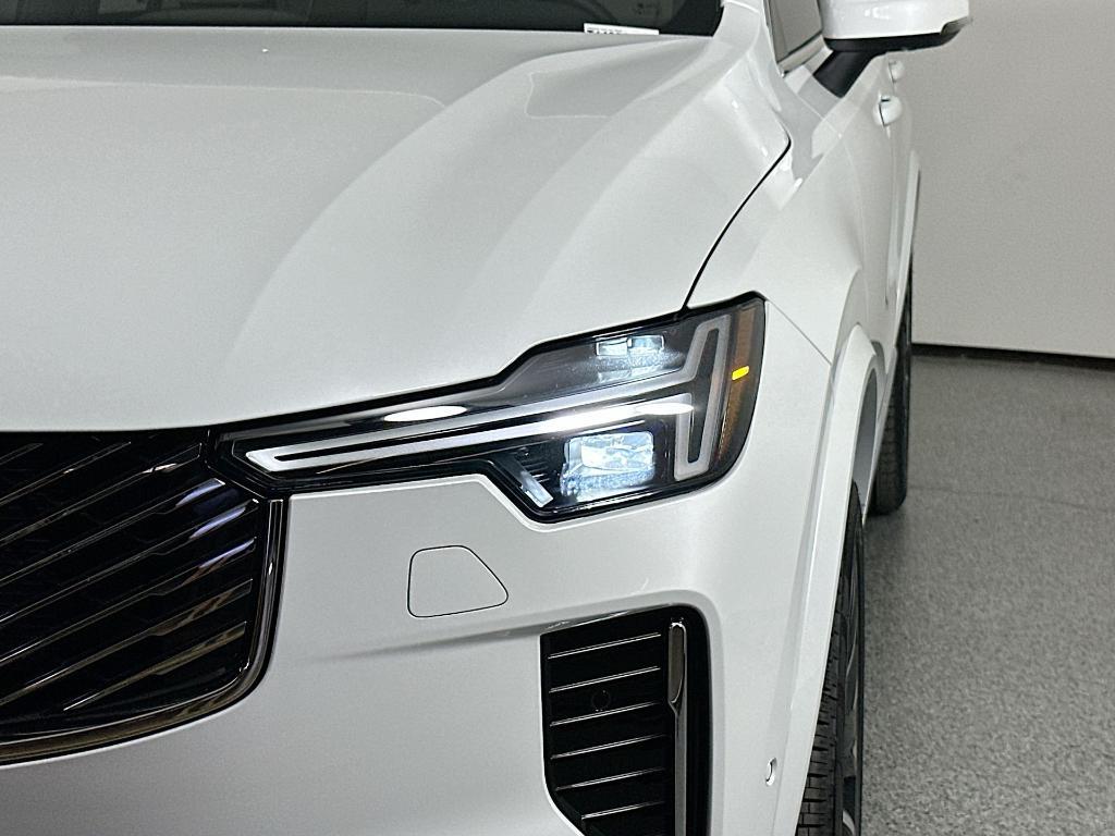 new 2026 Volvo XC90 car, priced at $71,825