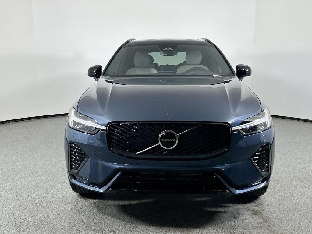new 2026 Volvo XC60 car, priced at $52,920