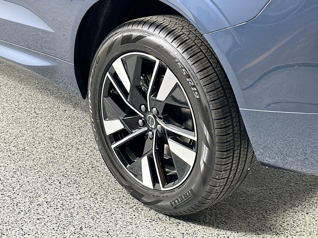 new 2026 Volvo XC60 car, priced at $52,920