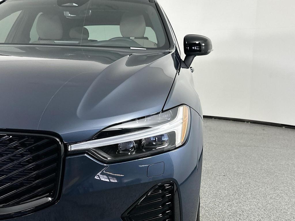 new 2026 Volvo XC60 car, priced at $52,920