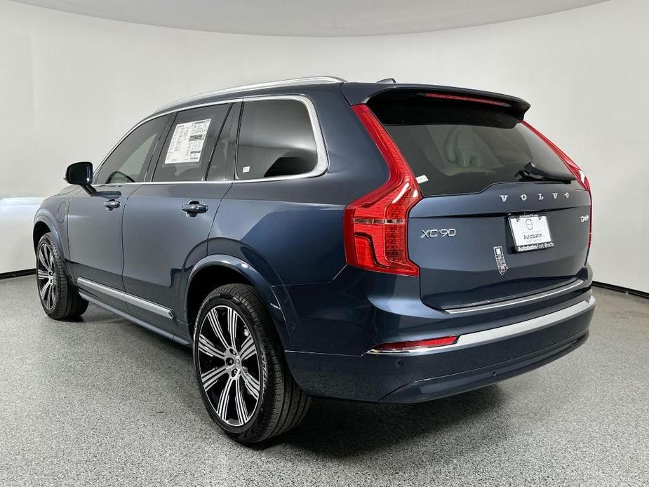 new 2025 Volvo XC90 Plug-In Hybrid car, priced at $80,265