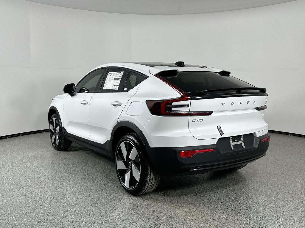 new 2024 Volvo C40 Recharge Pure Electric car, priced at $59,340