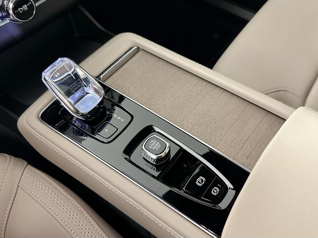 new 2026 Volvo XC90 car, priced at $73,845
