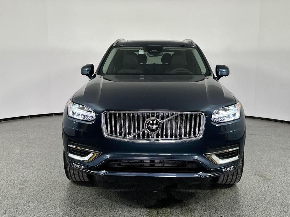 new 2025 Volvo XC90 car, priced at $71,765