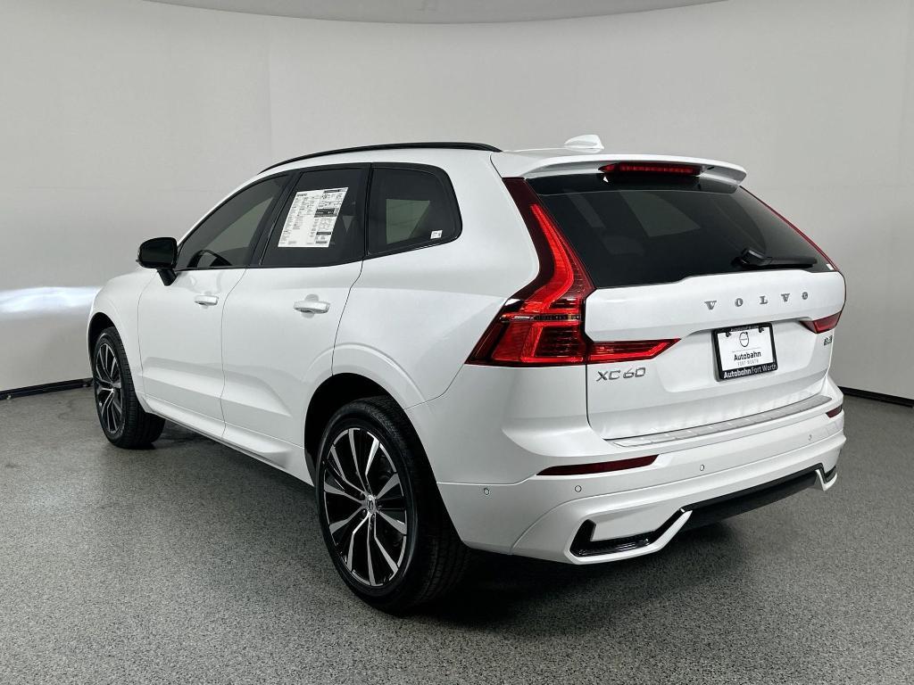 new 2025 Volvo XC60 car, priced at $55,710