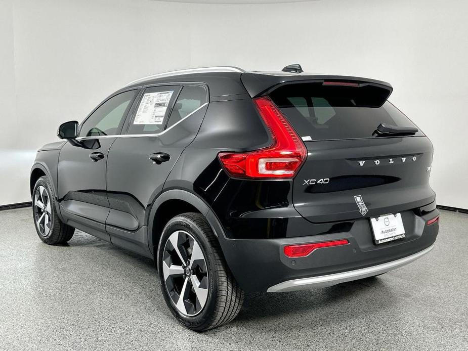 new 2025 Volvo XC40 car, priced at $44,815