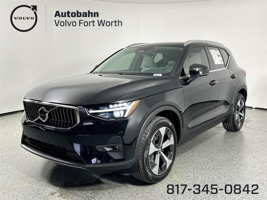 new 2025 Volvo XC40 car, priced at $44,815