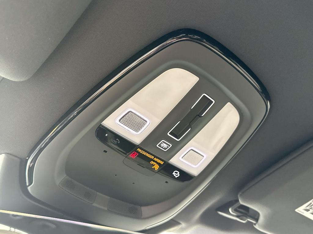 new 2026 Volvo XC90 car, priced at $75,155