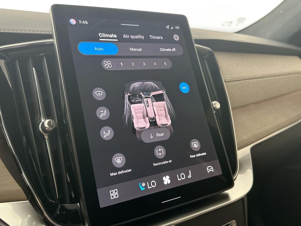 new 2026 Volvo XC90 car, priced at $77,275