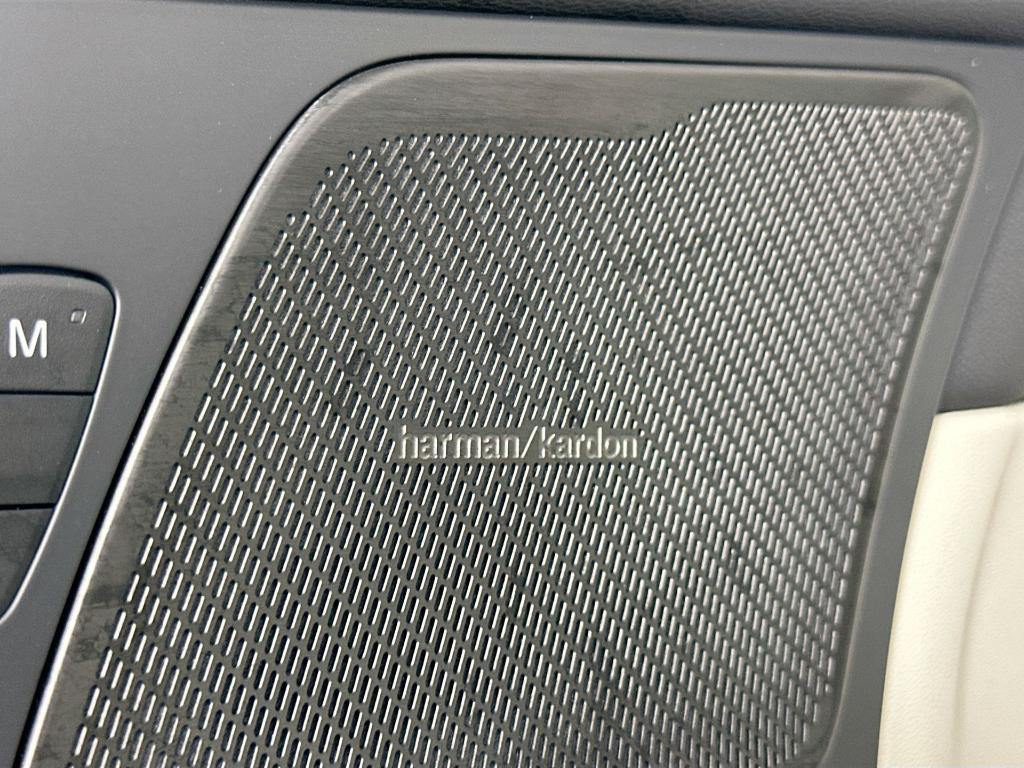 new 2026 Volvo XC60 car, priced at $61,435