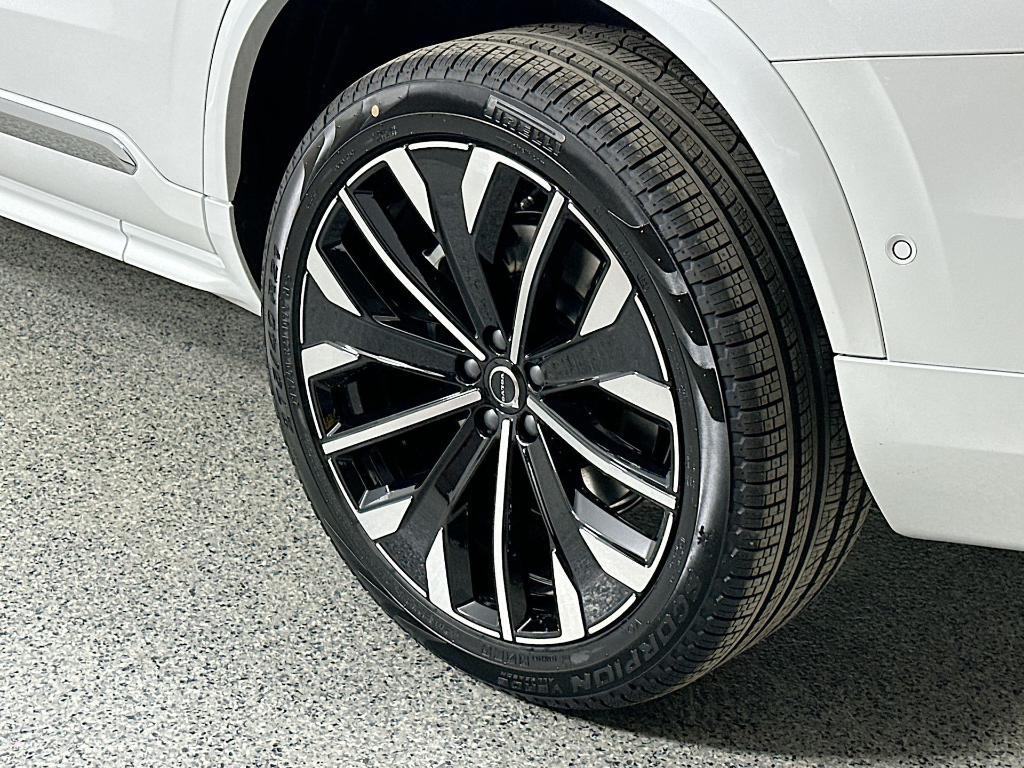 new 2025 Volvo XC90 Plug-In Hybrid car, priced at $66,805